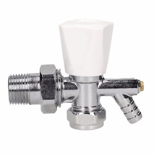 Pioneer Angled With Drain-Off  (15mm Nut)